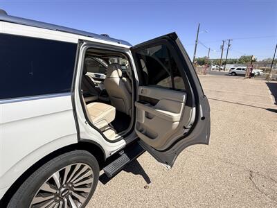 2019 Lincoln Navigator Reserve - Photo 13 - Albuquerque, NM 87107