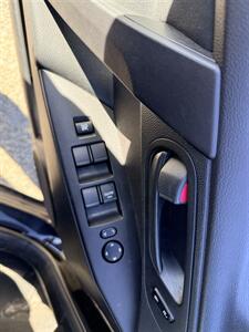 2011 Mazda Mazda3 i Sport   - Photo 13 - Albuquerque, NM 87107