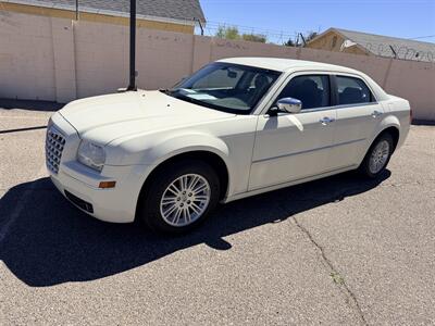 2010 Chrysler 300 Series Touring   - Photo 2 - Albuquerque, NM 87107