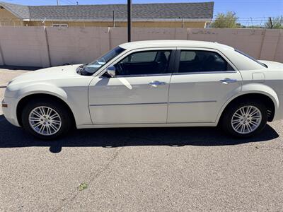 2010 Chrysler 300 Series Touring   - Photo 3 - Albuquerque, NM 87107