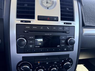 2010 Chrysler 300 Series Touring   - Photo 22 - Albuquerque, NM 87107