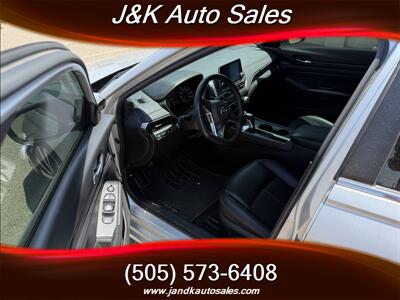 2020 Nissan Altima 2.5 SR   - Photo 6 - Albuquerque, NM 87107