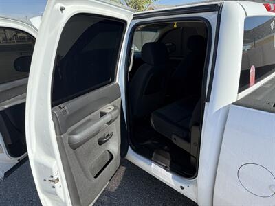 2011 GMC Sierra 1500 SLE - Photo 8 - Albuquerque, NM 87107