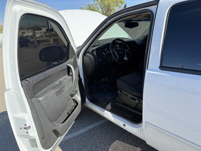 2011 GMC Sierra 1500 SLE - Photo 9 - Albuquerque, NM 87107
