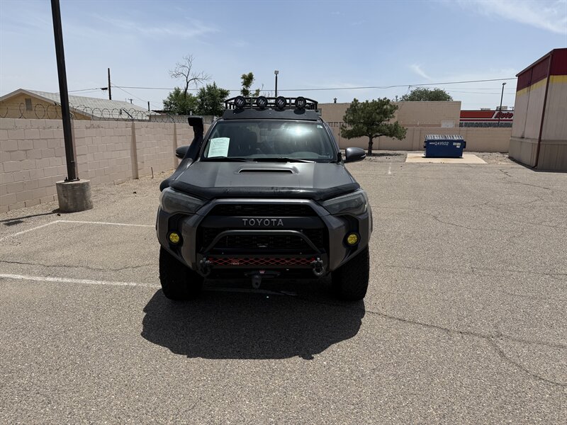2019 Toyota 4Runner TRD Off-Road Premium photo 33