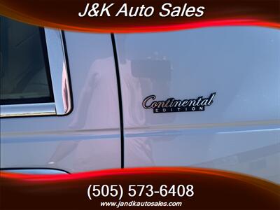 2011 Lincoln Town Car Signature Limited   - Photo 8 - Albuquerque, NM 87107