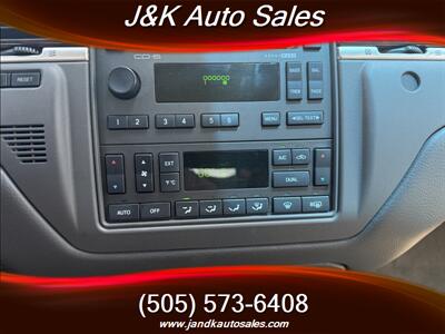 2011 Lincoln Town Car Signature Limited   - Photo 32 - Albuquerque, NM 87107