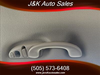 2011 Lincoln Town Car Signature Limited   - Photo 16 - Albuquerque, NM 87107