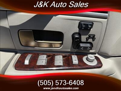 2011 Lincoln Town Car Signature Limited   - Photo 22 - Albuquerque, NM 87107