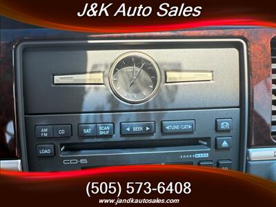 2011 Lincoln Town Car Signature Limited   - Photo 33 - Albuquerque, NM 87107