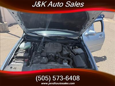 2011 Lincoln Town Car Signature Limited   - Photo 41 - Albuquerque, NM 87107