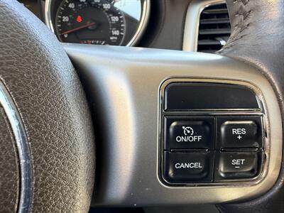 2011 Jeep Grand Cherokee Overland   - Photo 29 - Albuquerque, NM 87107