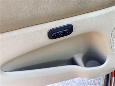 2011 Jeep Grand Cherokee Overland   - Photo 24 - Albuquerque, NM 87107