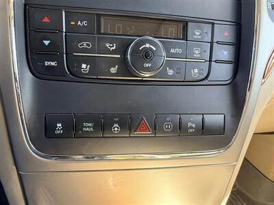 2011 Jeep Grand Cherokee Overland   - Photo 32 - Albuquerque, NM 87107