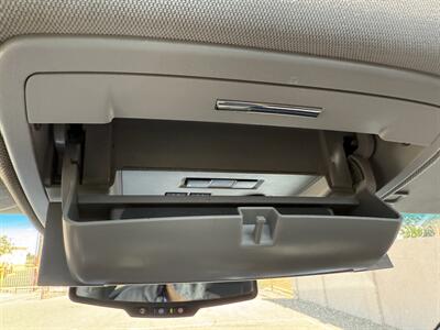 2019 Chevrolet Suburban LT   - Photo 58 - Albuquerque, NM 87107