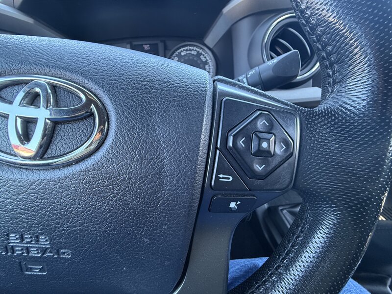 2016 Toyota Tacoma SR5 Sport TRD Pro photo 30