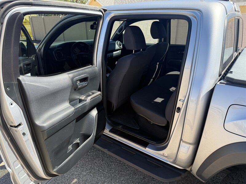 2016 Toyota Tacoma SR5 Sport TRD Pro photo 11
