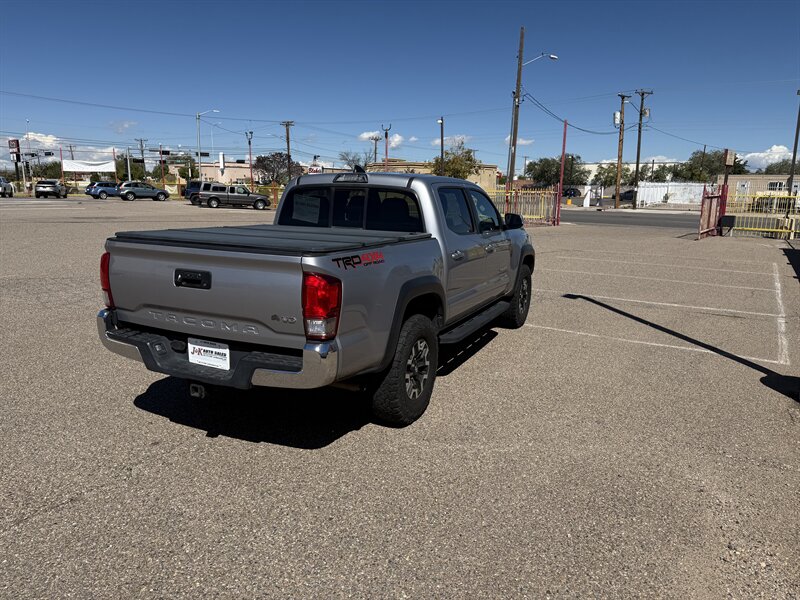 2016 Toyota Tacoma SR5 Sport TRD Pro photo 6