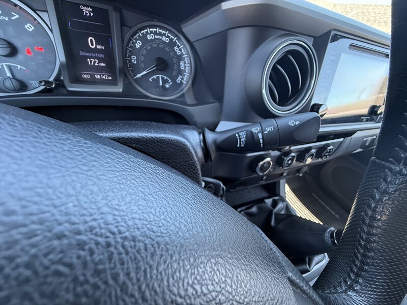 2016 Toyota Tacoma SR5 Sport TRD Pro photo 28