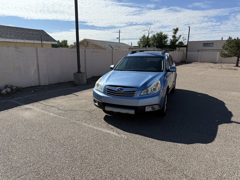 2012 Subaru Outback 2.5i Limited  