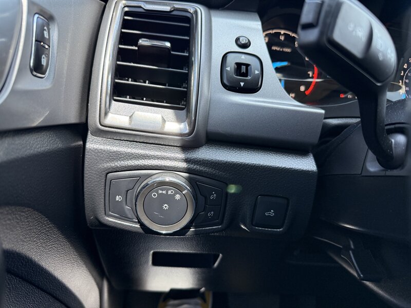 2020 Ford Ranger XLT photo 21