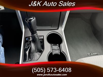 2015 Toyota Camry LE   - Photo 29 - Albuquerque, NM 87107