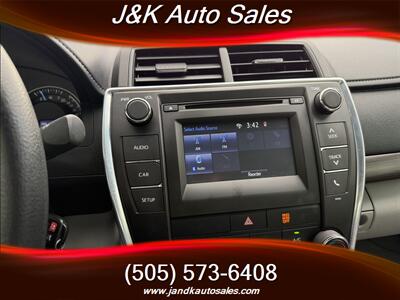 2015 Toyota Camry LE   - Photo 27 - Albuquerque, NM 87107