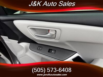 2015 Toyota Camry LE   - Photo 20 - Albuquerque, NM 87107
