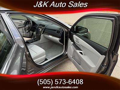 2015 Toyota Camry LE   - Photo 18 - Albuquerque, NM 87107
