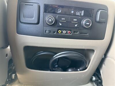 2016 GMC Yukon SLT   - Photo 41 - Albuquerque, NM 87107