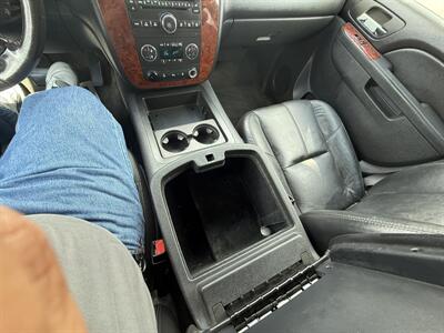 2010 Chevrolet Suburban LT   - Photo 24 - Albuquerque, NM 87107