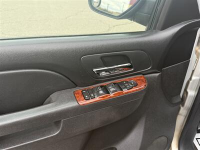 2010 Chevrolet Suburban LT   - Photo 17 - Albuquerque, NM 87107