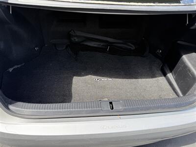 2014 Lexus ES300h   - Photo 22 - Orange, CA 92867