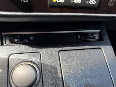 2014 Lexus ES300h   - Photo 10 - Orange, CA 92867