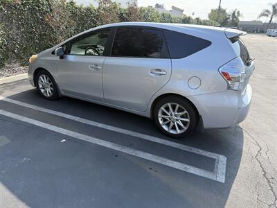 2014 Toyota Prius v Two   - Photo 12 - Orange, CA 92867