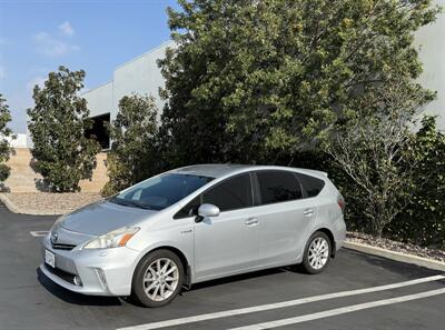 2014 Toyota Prius v Two   - Photo 3 - Orange, CA 92867