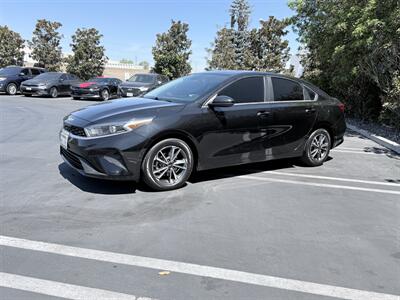2022 Kia Forte LXS - Photo 7 - Orange, CA 92867