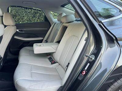 2020 Hyundai SONATA Hybrid Limited   - Photo 24 - Orange, CA 92867