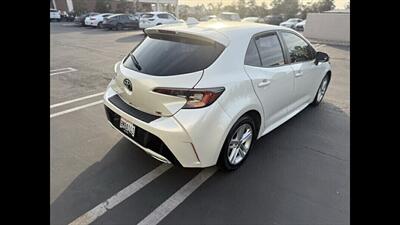 2019 Toyota Corolla Hatchback SE  Hatchback - Photo 8 - Orange, CA 92867