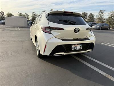 2019 Toyota Corolla Hatchback SE  Hatchback - Photo 13 - Orange, CA 92867