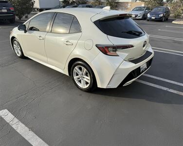 2019 Toyota Corolla Hatchback SE  Hatchback - Photo 10 - Orange, CA 92867