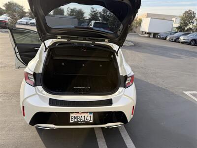 2019 Toyota Corolla Hatchback SE  Hatchback - Photo 14 - Orange, CA 92867