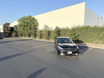 2018 Kia Niro LX   - Photo 5 - Orange, CA 92867