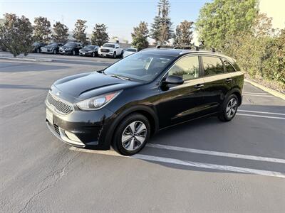 2018 Kia Niro LX   - Photo 10 - Orange, CA 92867