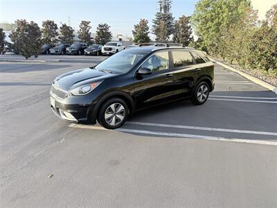 2018 Kia Niro LX   - Photo 2 - Orange, CA 92867