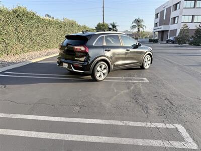 2018 Kia Niro LX   - Photo 6 - Orange, CA 92867
