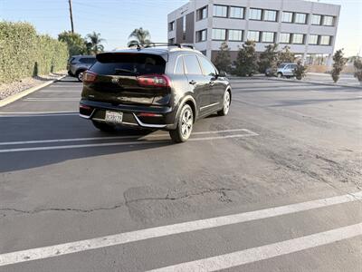 2018 Kia Niro LX   - Photo 7 - Orange, CA 92867