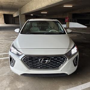 2020 Hyundai IONIQ Hybrid Limited - Photo 1 - Orange, CA 92867