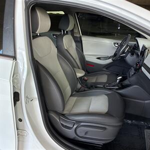 2020 Hyundai IONIQ Hybrid Limited - Photo 28 - Orange, CA 92867
