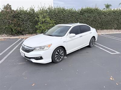 2017 Honda Accord Hybrid EX-L - Photo 6 - Orange, CA 92867